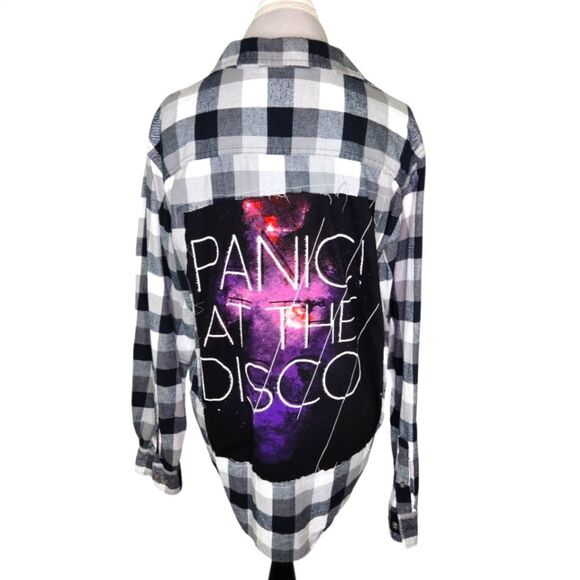 Boneyard Threadz Panic at the Disco B&W Plaid Flannel Button Up Shirt Large - Picture 1 of 10